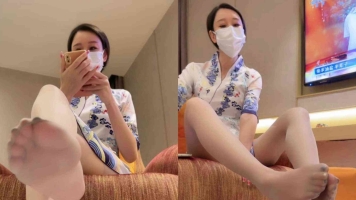 【国产】真实记录丝足大神线下约tian不同职业女生