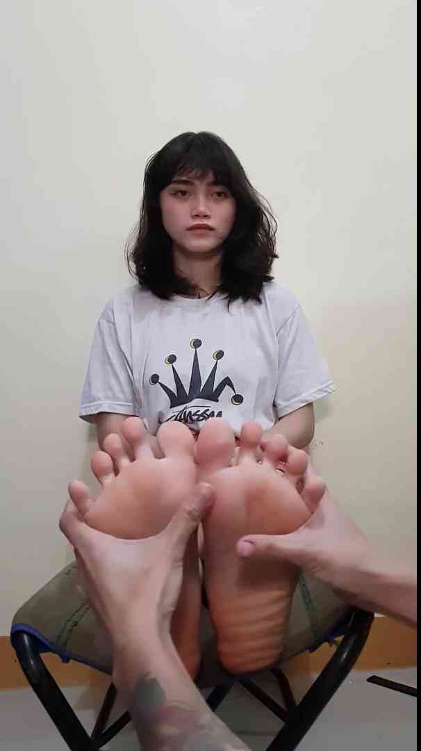 Filipina soles massaged teased[00-00-00][20230111-110044434].jpg