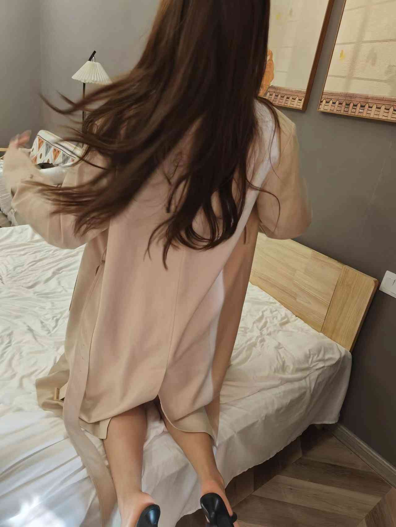 1_1744767237075.jpg