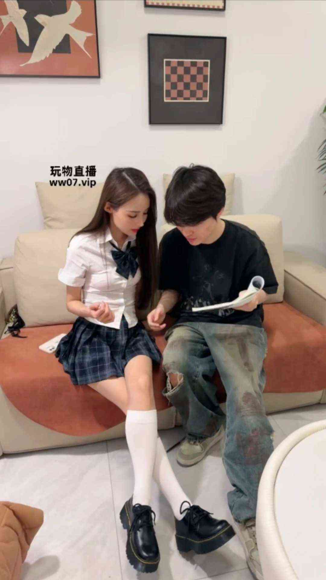 232508t1neeexvxs1xprsj.jpg