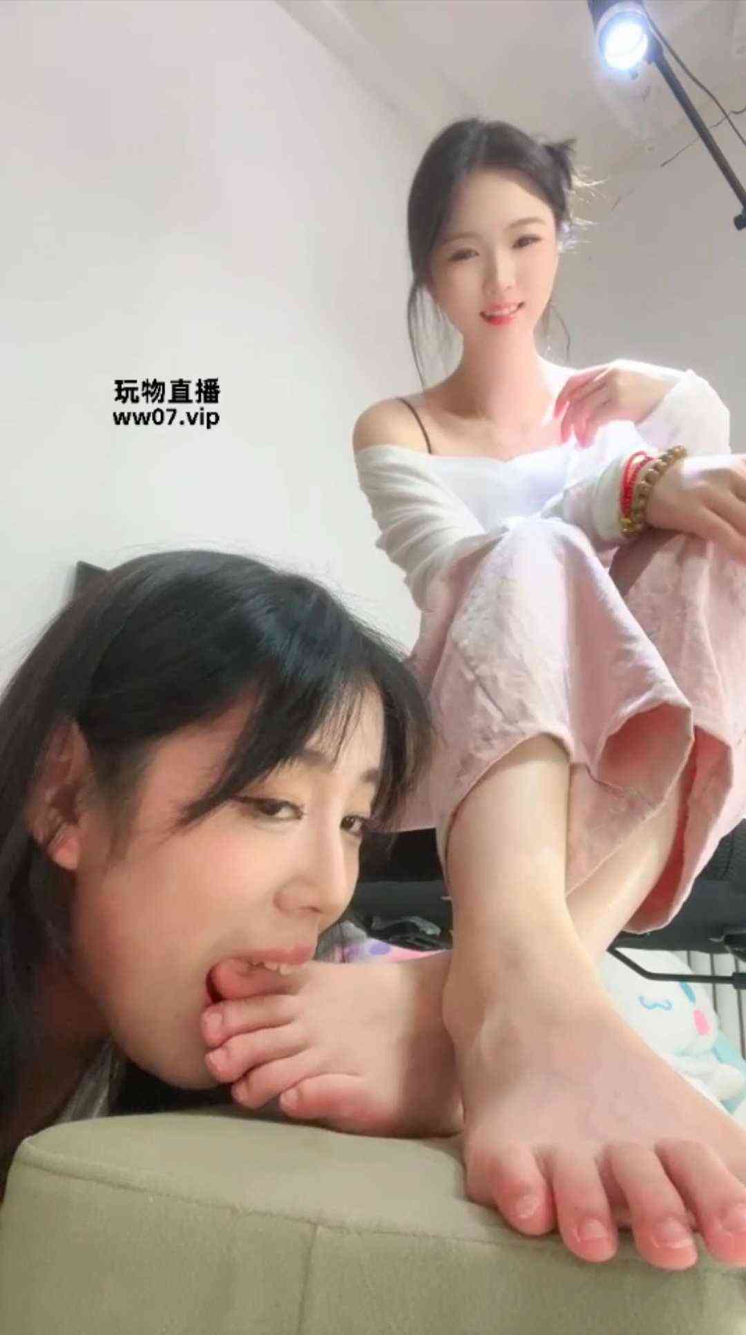 124734zlli5ruingj7783i.jpg