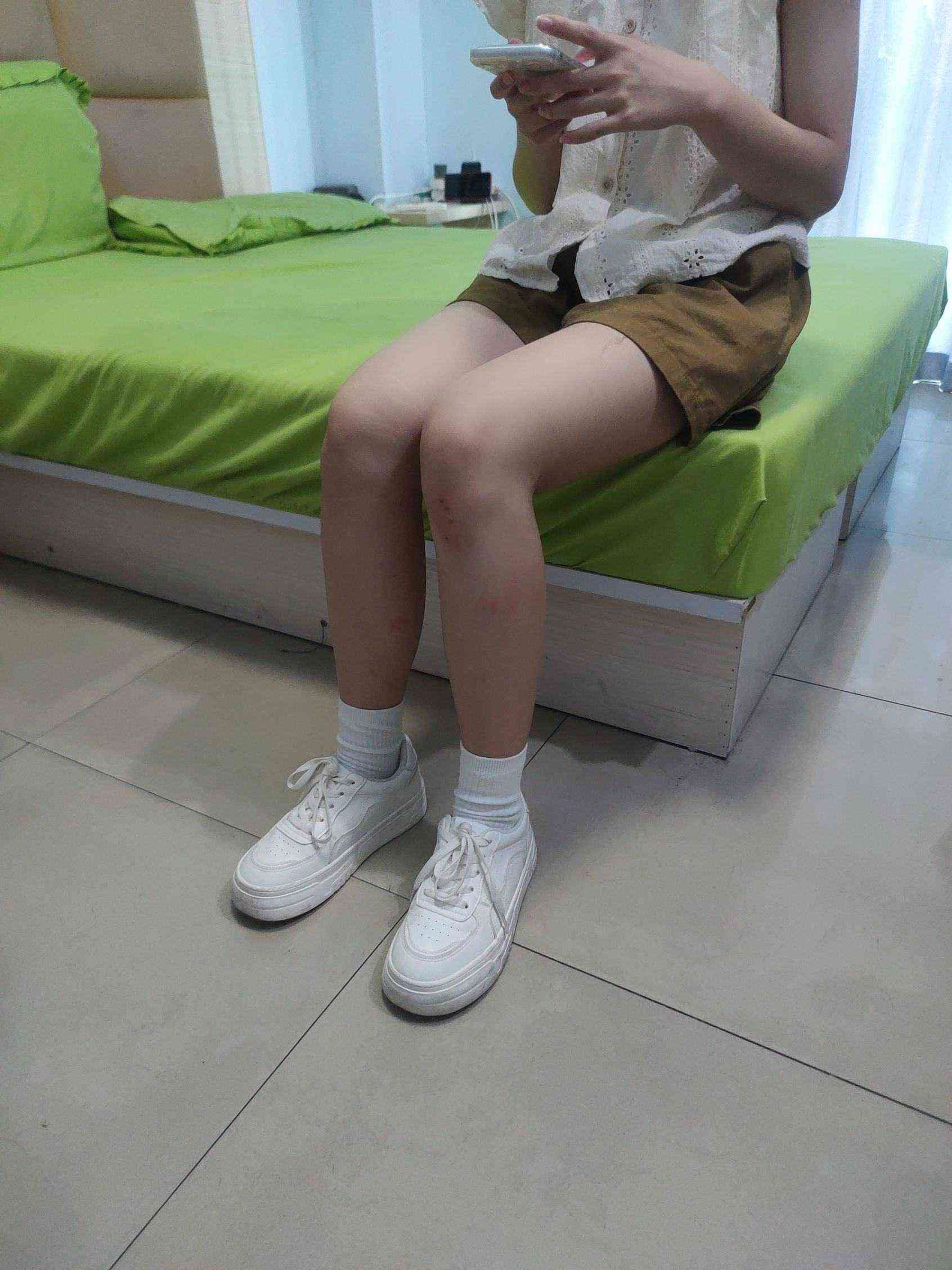 200214q289d89n38aiib3a.jpg
