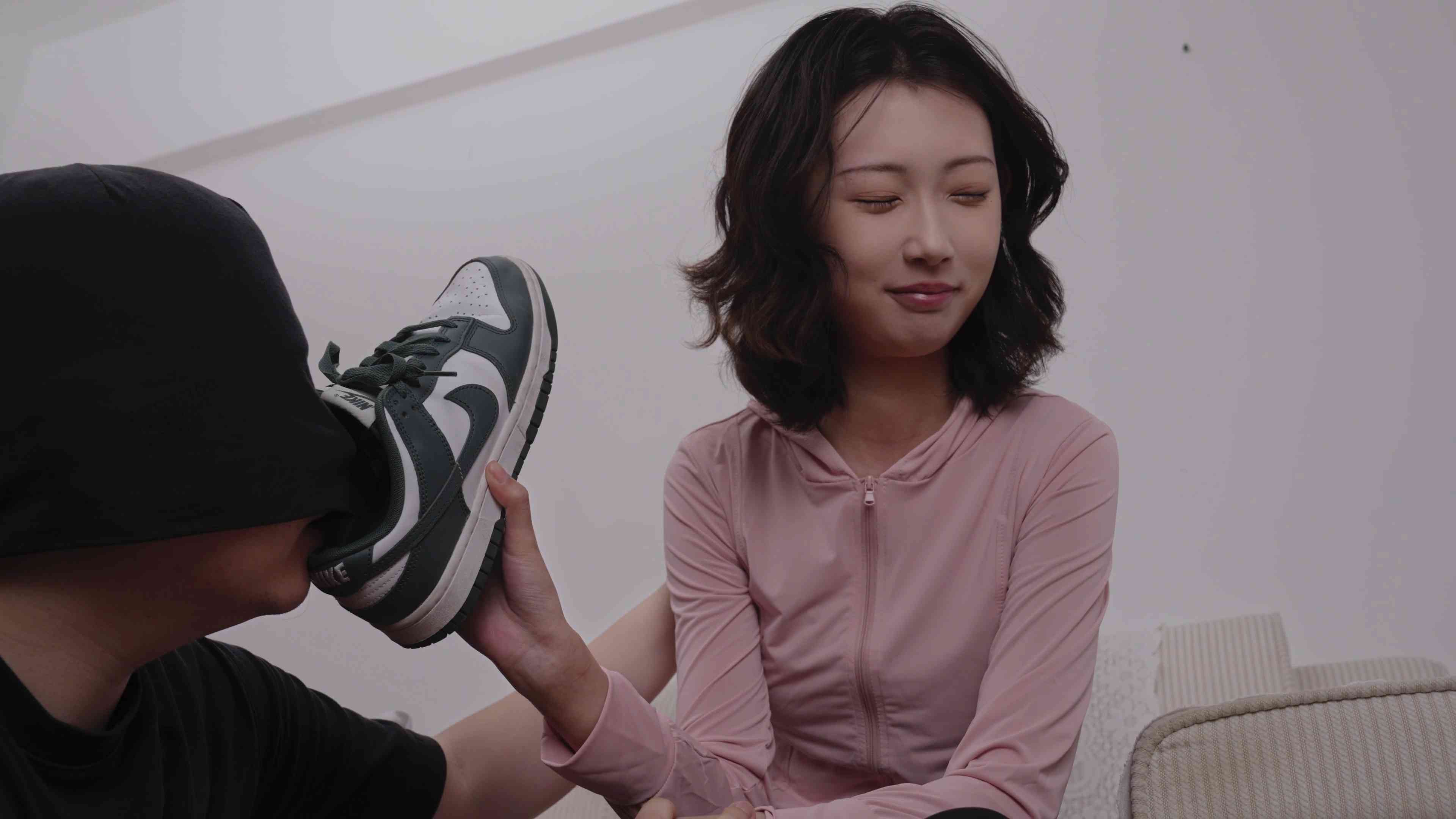 神似迟到 - 副本[00_25_16][20250830-165920].png