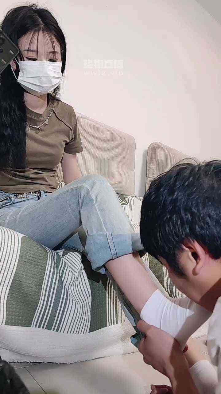 092843le2b3kdxpd8zrbzi.jpg