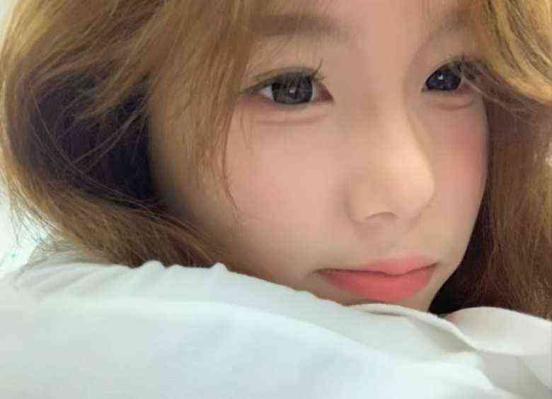 004604p99rqxr9zistsr97.jpg 004604p99rqxr9zistsr97.jpg