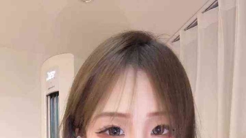 【妙妙】滚进来被脚控制 展示超脏鞋垫