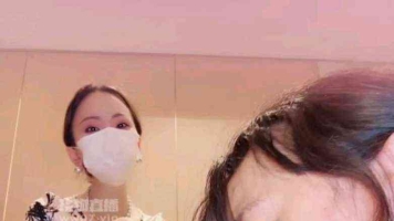 【茹雪】开发艾米丽tian红润玉足
